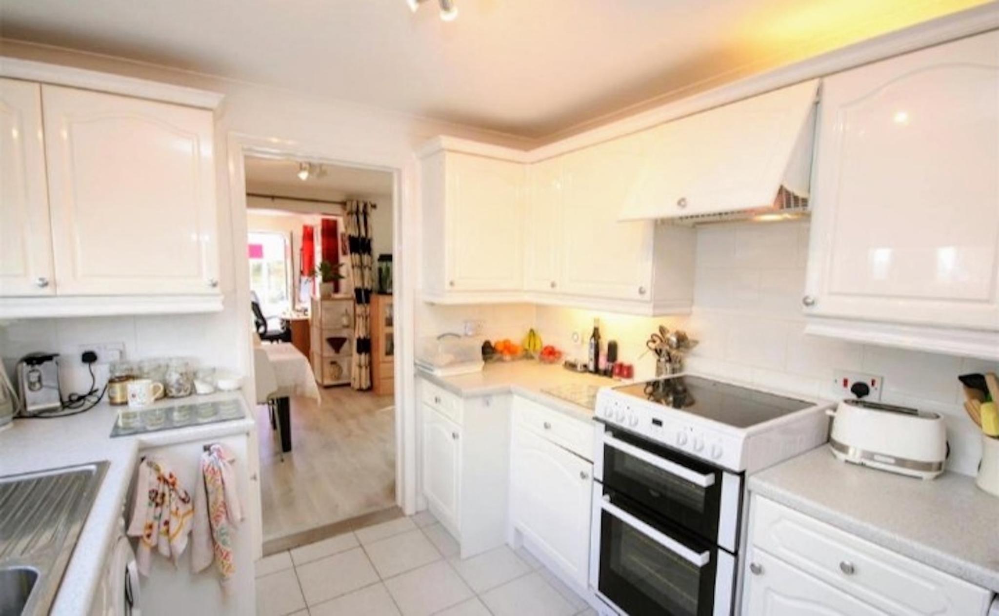 2 Bedroom Bungalow sleeping 4 in Peace Haven3